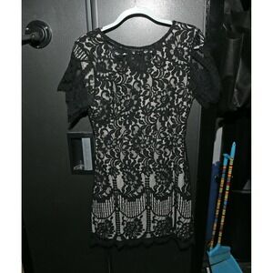 MSLG Women's Elegant Round Neck Short Sleeve Black White Floral Lace Cocktail L